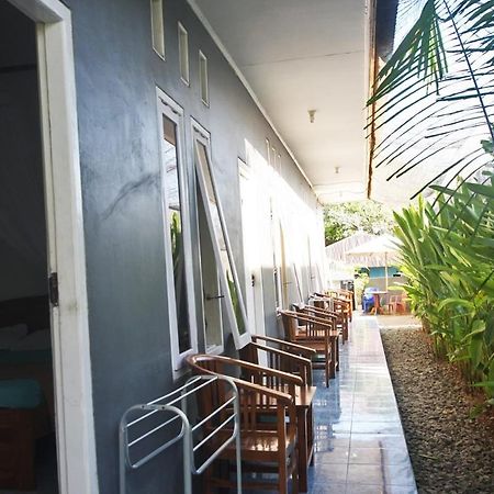 Manta Manta Guesthouse Лабуан-Баджо Екстер'єр фото