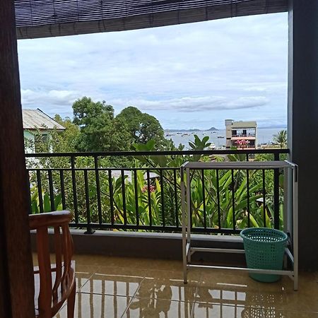 Manta Manta Guesthouse Лабуан-Баджо Екстер'єр фото